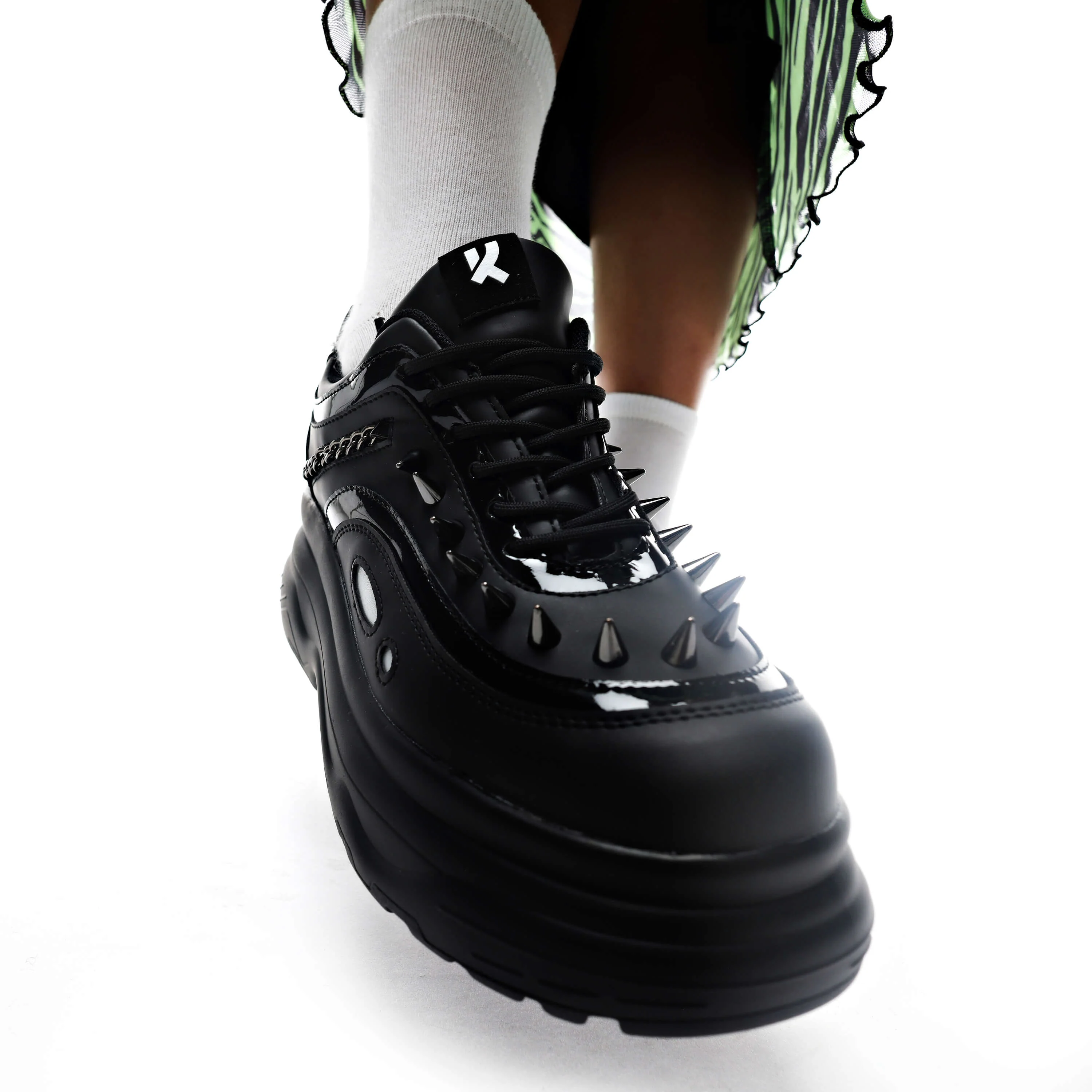 BANE OF EXILE TRAINERS - Image 7