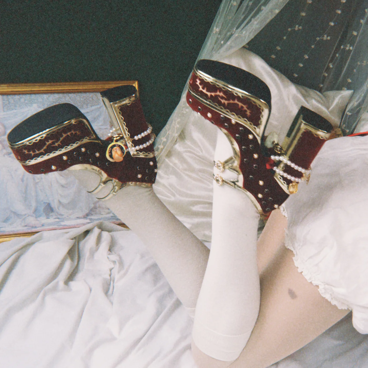 Boleyn’s Vengeance Heels - Image 4