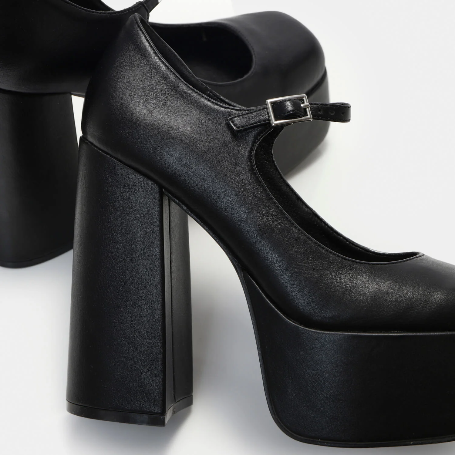 Darkbloom Black Platform Heels - Image 4