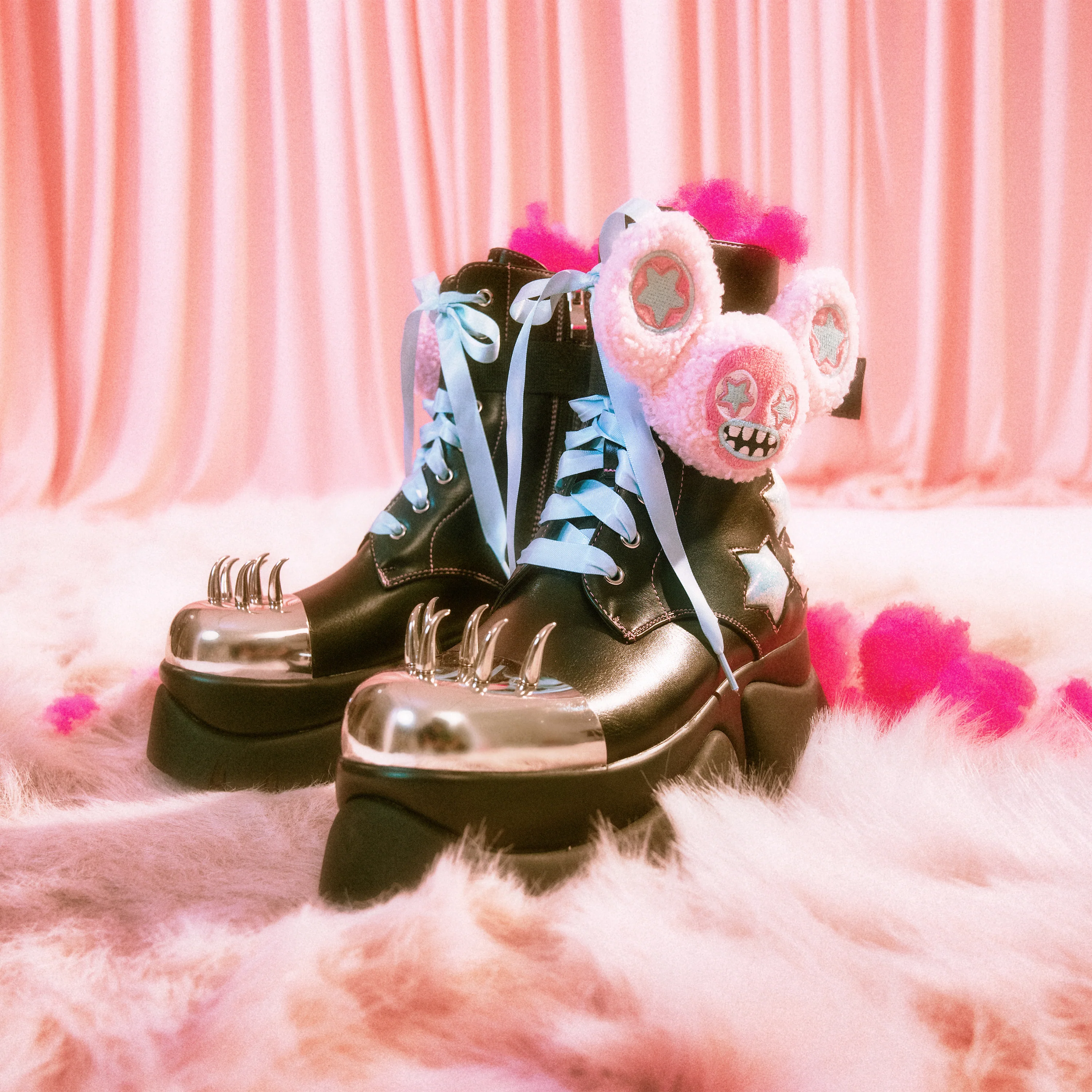 Jazmin Bean x KOI Frunkrocker Sidekick Monster Boots - Black - Image 6