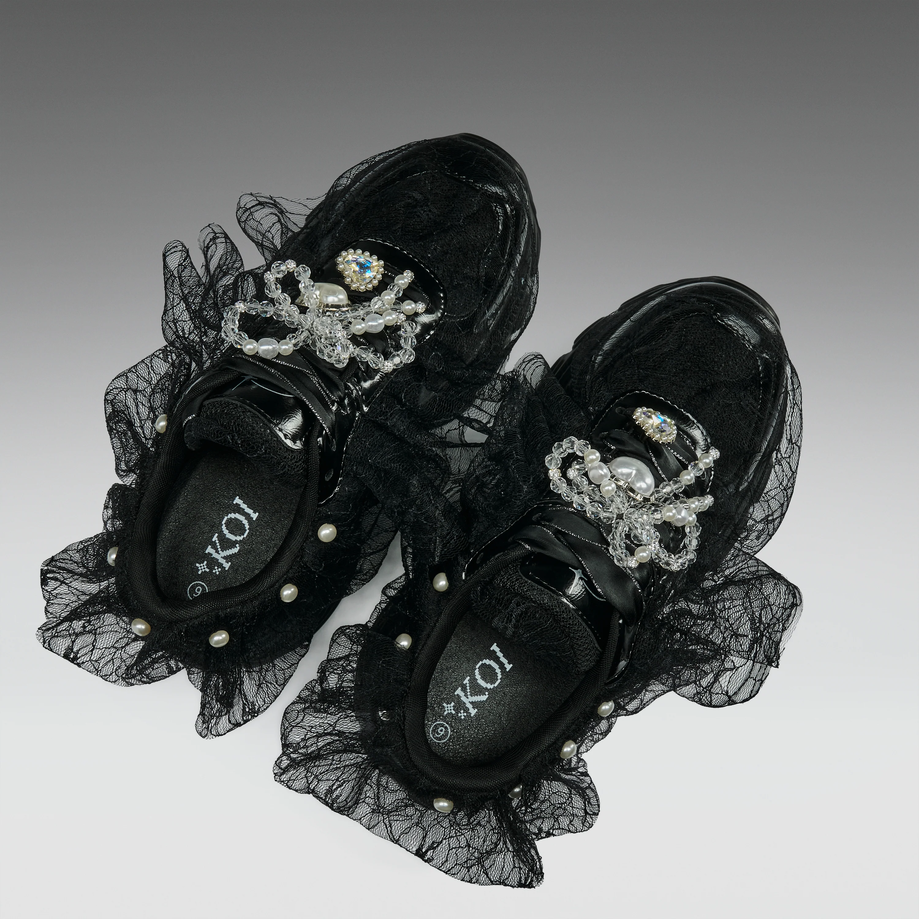 Kelpie Whimsical Terrain Trainers - Black - Image 5