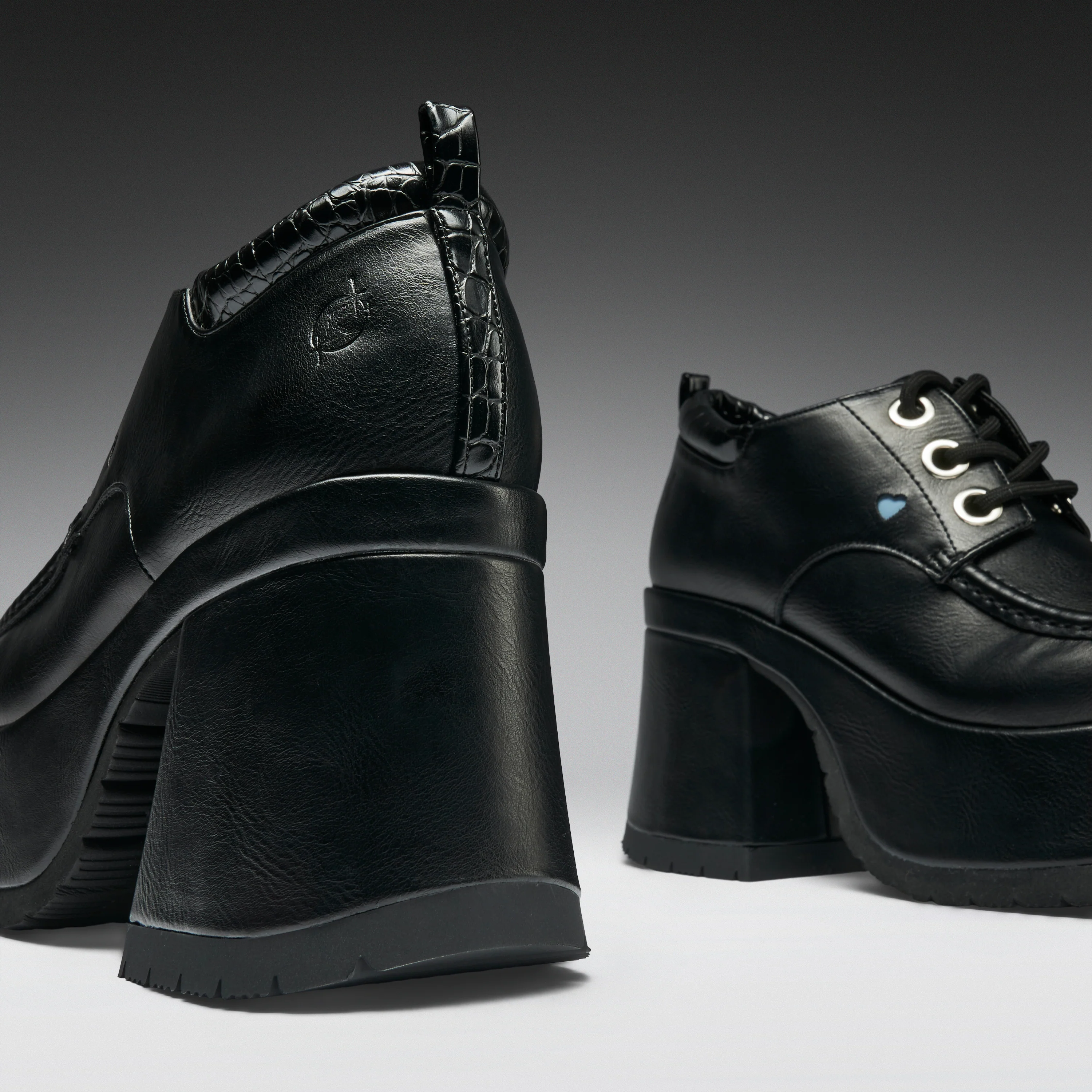 Kinetic Chunky Heeled Shoes-Black - Image 3