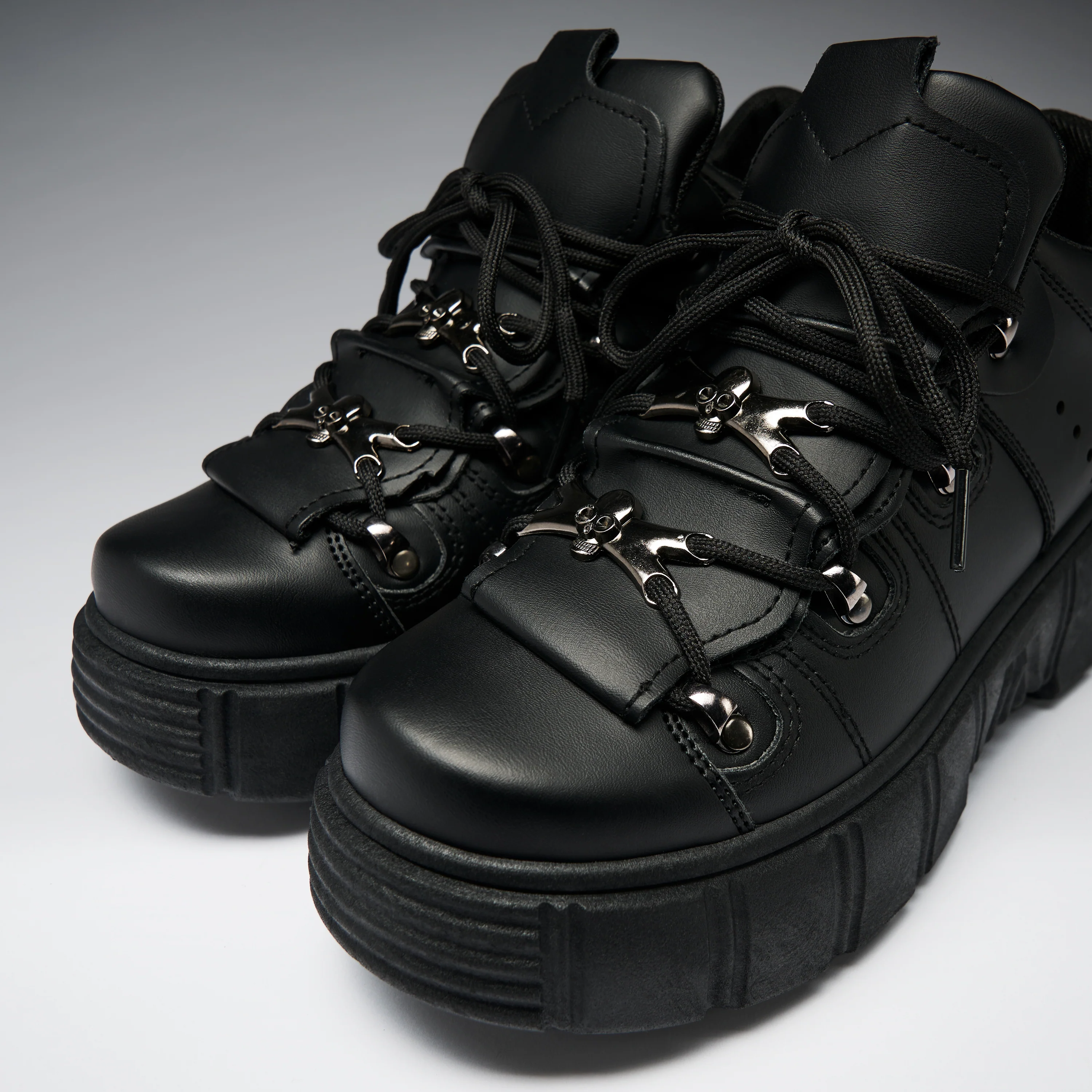 Rimo Core Chunky Black Trainers - Image 6