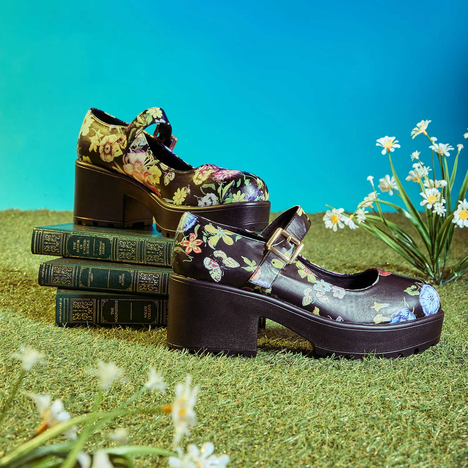 Tira Mary Jane Shoes 'Floral Edition' - Image 3
